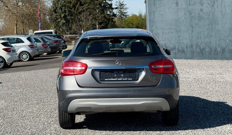 
								MERCEDES GLA BENZ full									